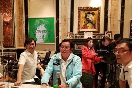 谭咏麟回应餐厅被赶,表示:他们不尊重我,我尊重他们!