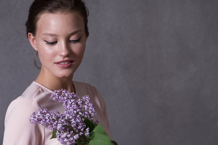 女性胃痛腹泻气血不足，原来是身体肾虚所致