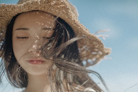 女性食疗老腌菜滚一滚，便解身体各种顽固疼痛