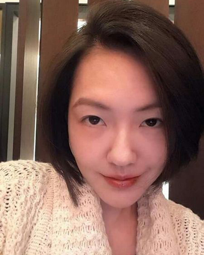 许雅钧赞小s私处水润