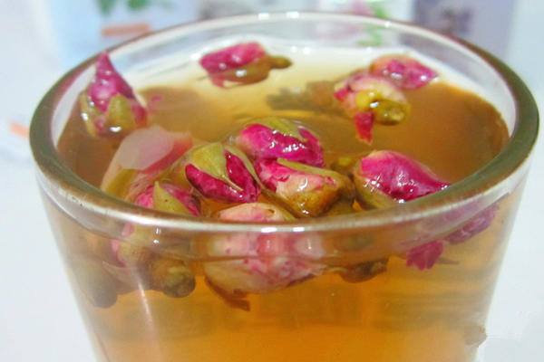 女性养生美容最适合喝的4款茶