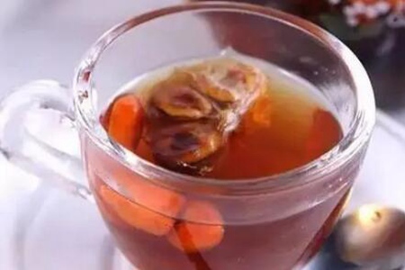 喉咙发痒干咳怎么治疗?这五个茶饮缓解喉咙痒止咳