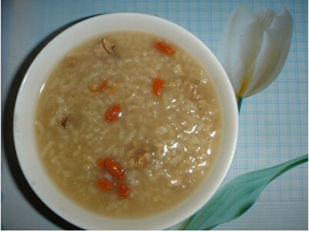 冬季养阴补肾多吃枸杞核桃