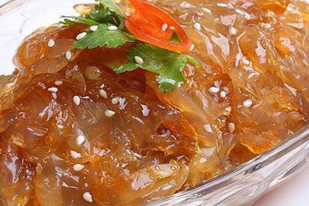 海蜇的功效与作用,四个女人吃海蜇的营养价值