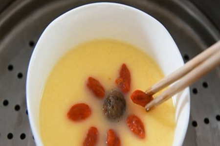 缓解痛经要吃什么？分享三款药膳有效缓解痛经情况