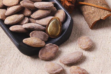 吊瓜子的功效与作用,这四个女人吃吊瓜子的营养功效