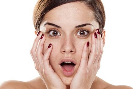 黑眼圈是怎么回事？这五个因素导致对症解决改善