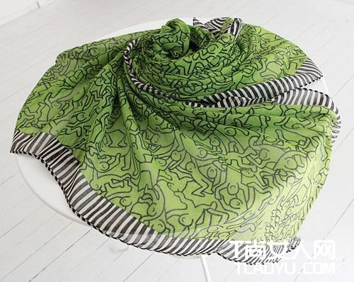 魅力柔情丝巾 郊游化身气质小仙女