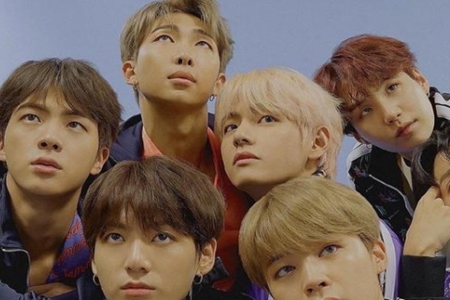 防弹少年团和戳爷合作，网友：神仙组合我爱了！