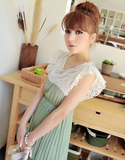 简洁时尚甜美萌系女孩靓搭