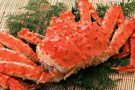 帝王蟹的功效与作用,这四个吃帝王蟹的好处及营养价值