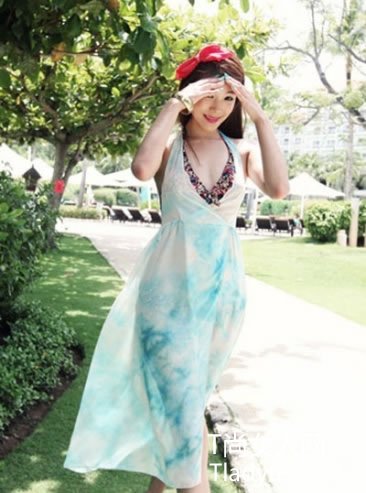 清爽女人味的水纹图案连衣裙