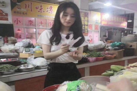 赵丽颖黄晓明买菜,中餐厅第四季赵丽颖黄晓明合体买菜路透