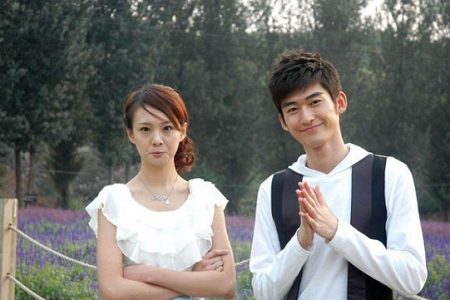 张翰郑爽世纪大复合?爽妹子刚回归微博张翰就再度沦陷