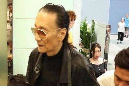 网曝谢贤离世 英皇辟谣四哥脑梗去世 造谣一张嘴辟谣跑断