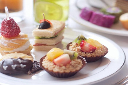 孩子吃甜食过多哪些危害?这四个孩子多吃甜食的危害