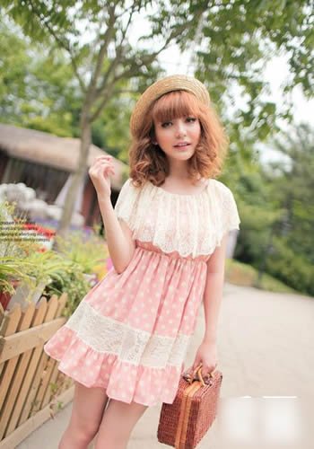 盛夏潮流达人追逐时尚潮流