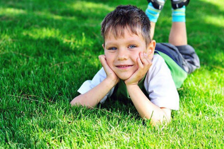 爸妈们有时候你给孩子吃水果可能误了大事!