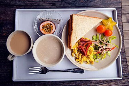 长期不吃早餐对身体有什么伤害?这三个女人长期不吃早餐的危害