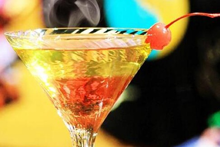 鸡尾酒怎么调好喝?这三款常见鸡尾酒的调制方法