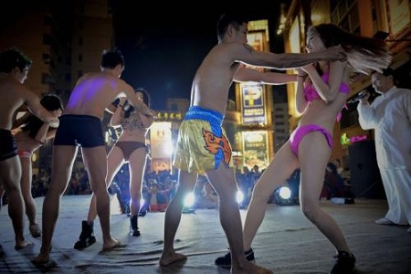肾是美丽之根,肾气充足精血旺盛,女人更美男人更壮