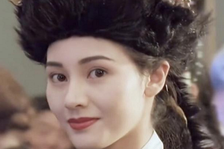 49岁香姐李嘉欣复出,贵妃装惊艳少男少女