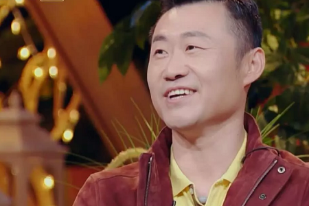 铁憨憨姜山罕见表白老婆,李娜却来一句:你脑壳被雷劈了?