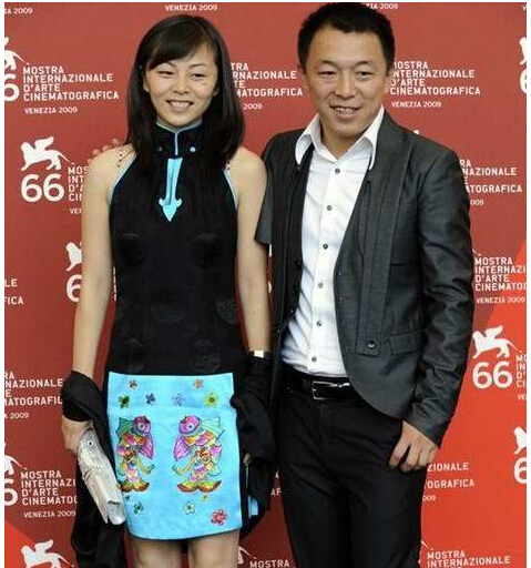 黄渤老婆脸上是啥
