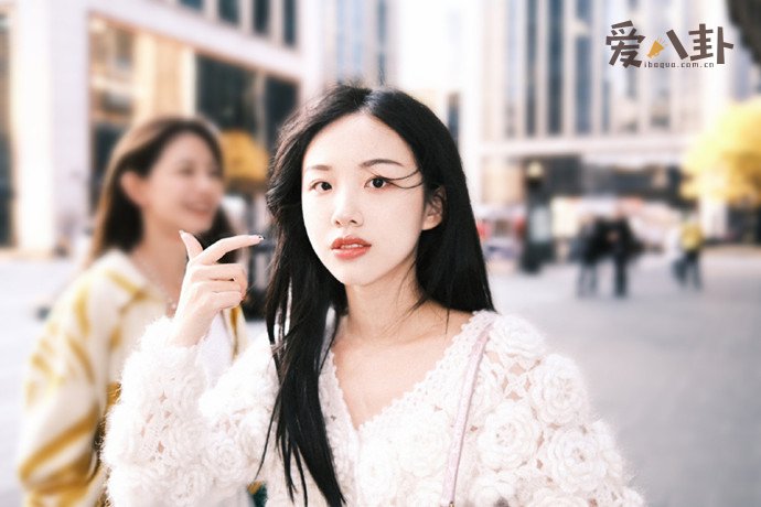 ？阿沁原名叫什么名字?阿沁是怎么成为网红的？