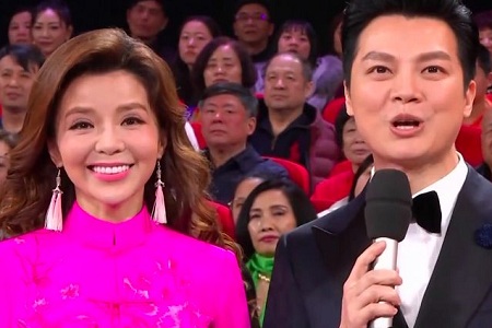 朱迅芭比粉口红,蔡琴死亡芭比粉