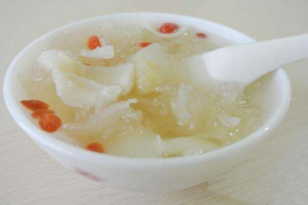 秋季吃什么养生最好?这五个秋季食物滋阴润肺有疗效