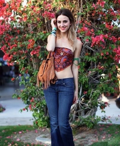 性感真空美女 裸露诱惑超出你的想象