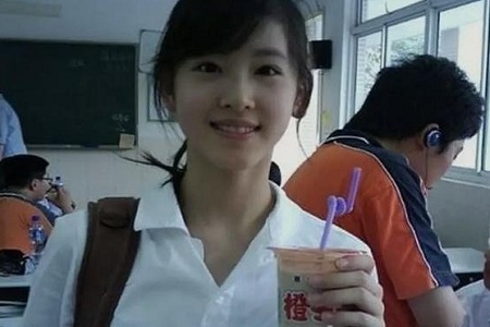 章泽天开启留学生活重现经典造型,奶茶妹妹变冰淇淋妹妹