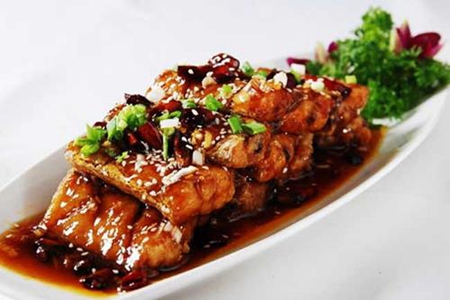 带鱼怎么做好吃又简单，这3种带鱼做法不腥不腻