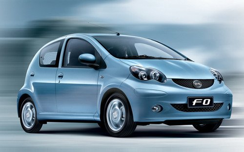 香车美女  购车品味体现女性外衣