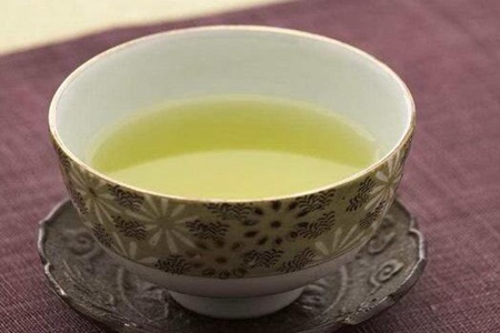 茶水洗脸有什么好处?茶水洗脸的正确方法步骤