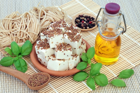 老年人春季养生，这四点养生的原则要注意