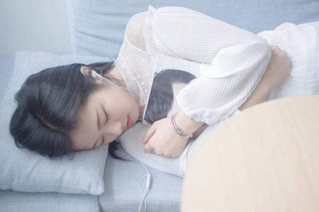 低烧是什么症状和感觉?这四个女人低烧症状及处理方法