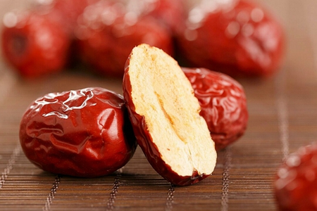 红枣对女性有什么好处?经常食用有助女性调理身体!