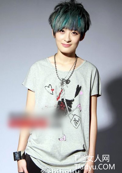 曾轶可最新个性挑染短发发型