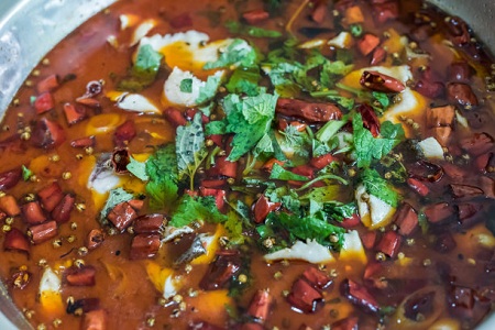 如何做酸菜鱼才好吃?美味酸菜鱼就要这样做