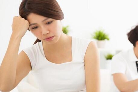 梅毒的症状是什么样子?这四个异常症状表现及时治疗