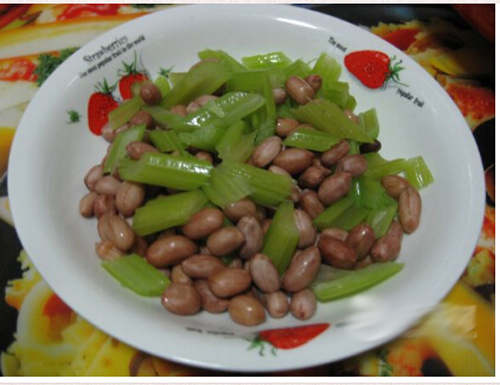 芹菜花生米凉菜怎么做