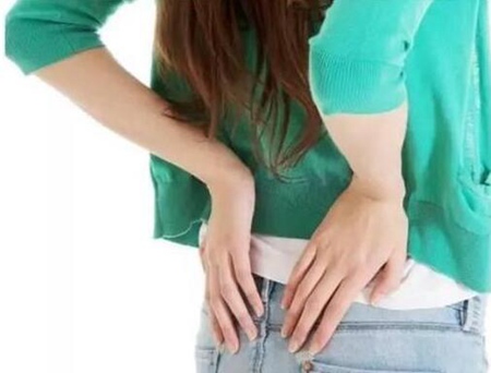 女性突然腰疼是什么原因引起的?这个可能性很高