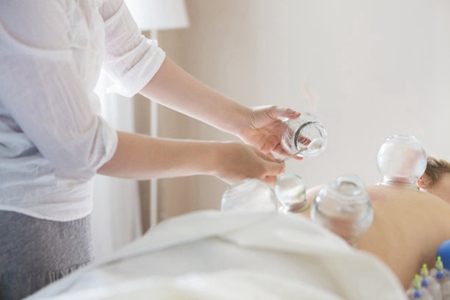 拔火罐的好处与功效,这五大拔火罐养生功效祛病除邪