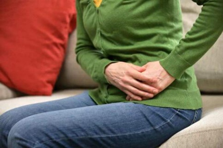 盆腔炎有什么症状呢？这四个症状早发生早治疗