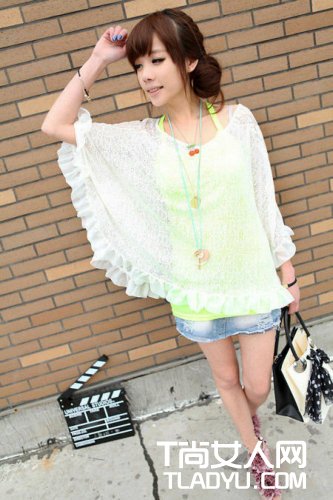 温柔甜美的女生给人清新感觉