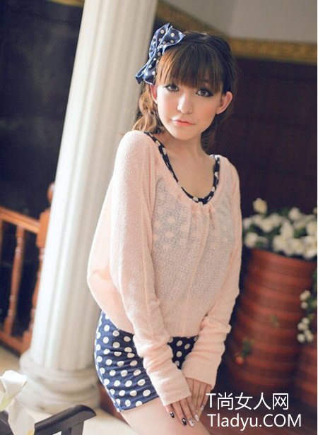 时尚MM 早秋两件套层次混搭