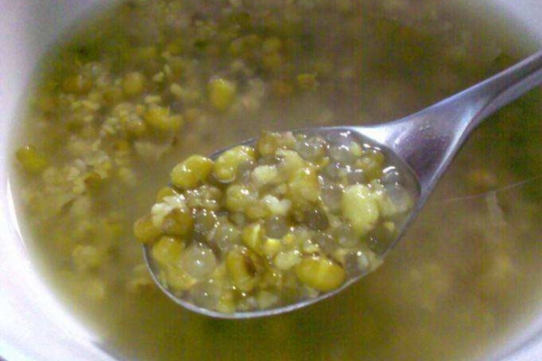 夏天喝点绿豆汤对身体几大好处