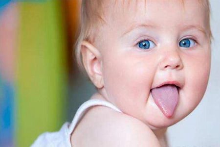 宝宝身体出了什么问题,自己看舌象就能看出来